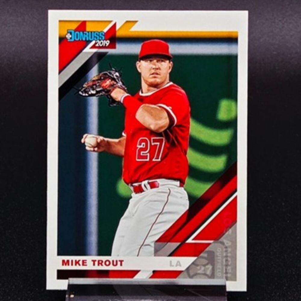 Mike Trout 2019 Donruss Alternate Image SSP Los Angeles Angels Star